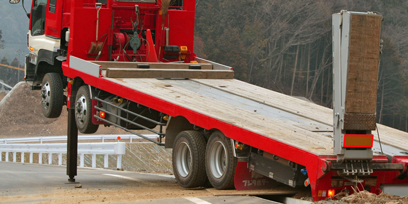 Sewa Alat Berat Self Loader Harga Terjangkau