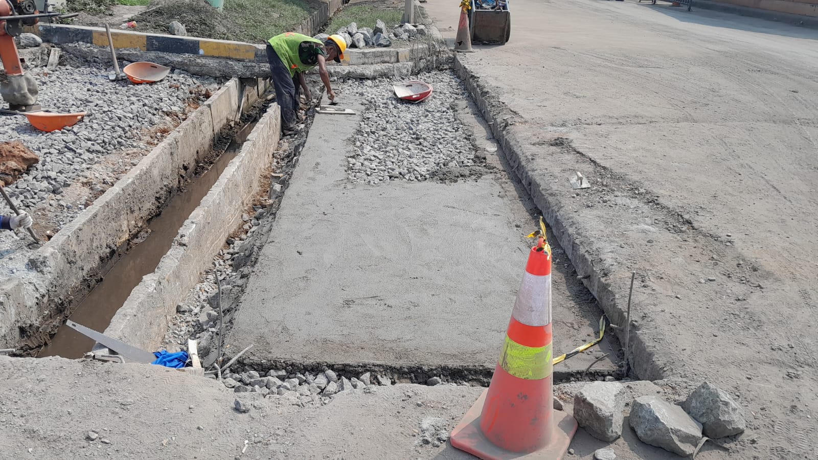 Jasa Pengecoran Jalan